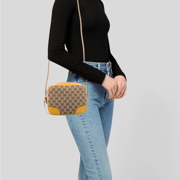 Gucci Bree Ebony Canvas/Buttercream Leather Crossbody - Picture 2 of 10